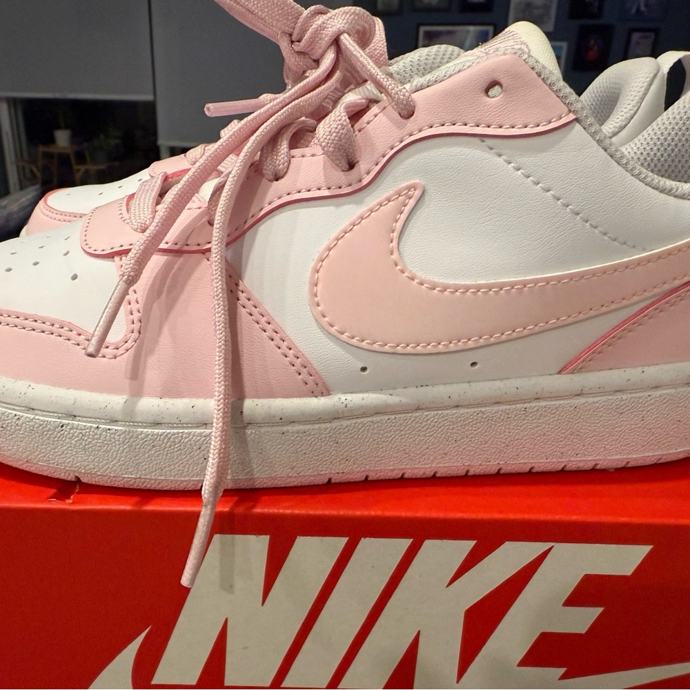LIKE NEW Nike Court Borough low pink/white womens 7.5 or kids 6Y